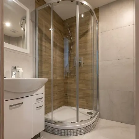 Symple Apartmanhotel Kassa