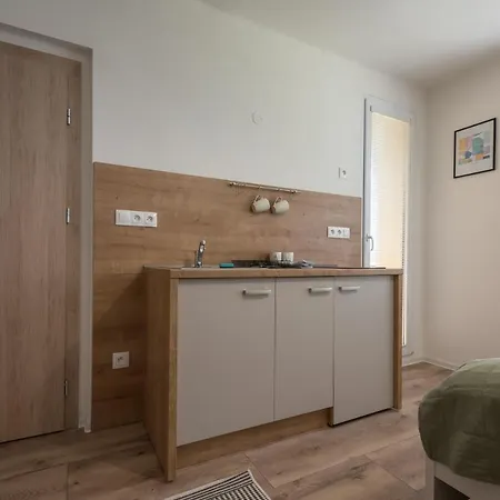 Apart-hotel Symple 3*