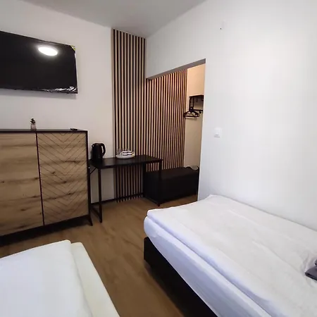 Symple Lägenhetshotell Košice