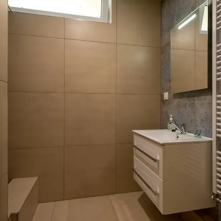 Symple Lägenhetshotell Košice