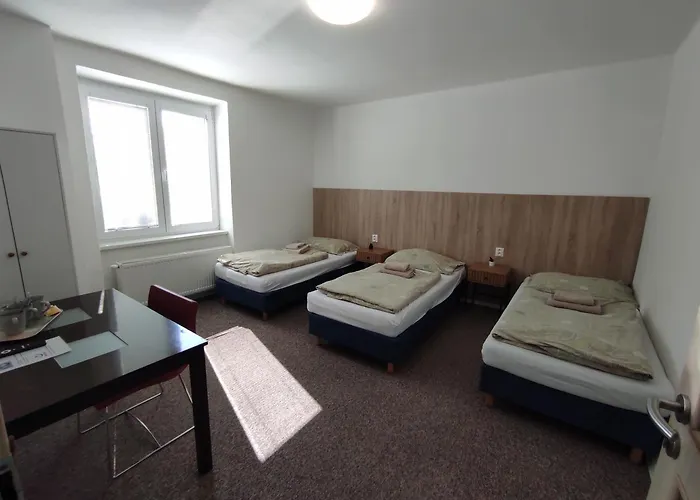 Symple Aparthotel 3*